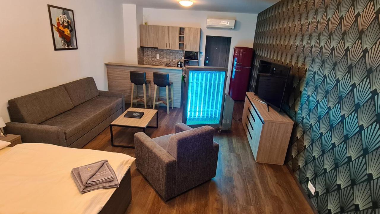Barok Hotel And Apartments براتسيلافا المظهر الخارجي الصورة