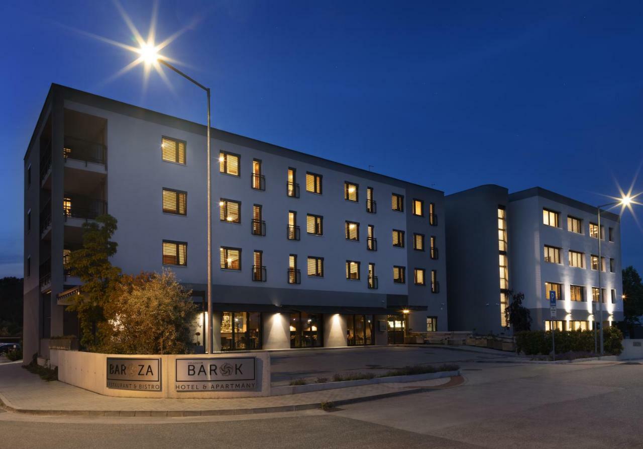 Barok Hotel And Apartments براتسيلافا المظهر الخارجي الصورة